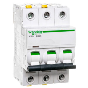 Wyłącznik nadprądowy 3P D 63A 10kA AC iC60H-D63-3 A9F08363