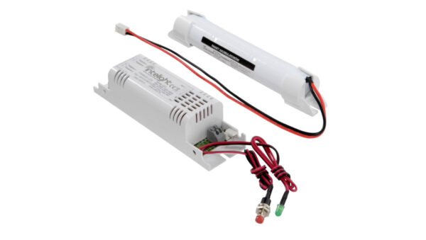 Zestaw PRIMUS LED D9/B 2h MT + NiCd 4,8V 2500mAh / Tuby Led jednostronnie zasilane 230V / 98882